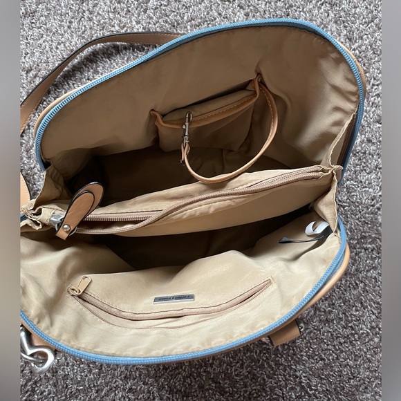 Handbag - Picture 3 of 4